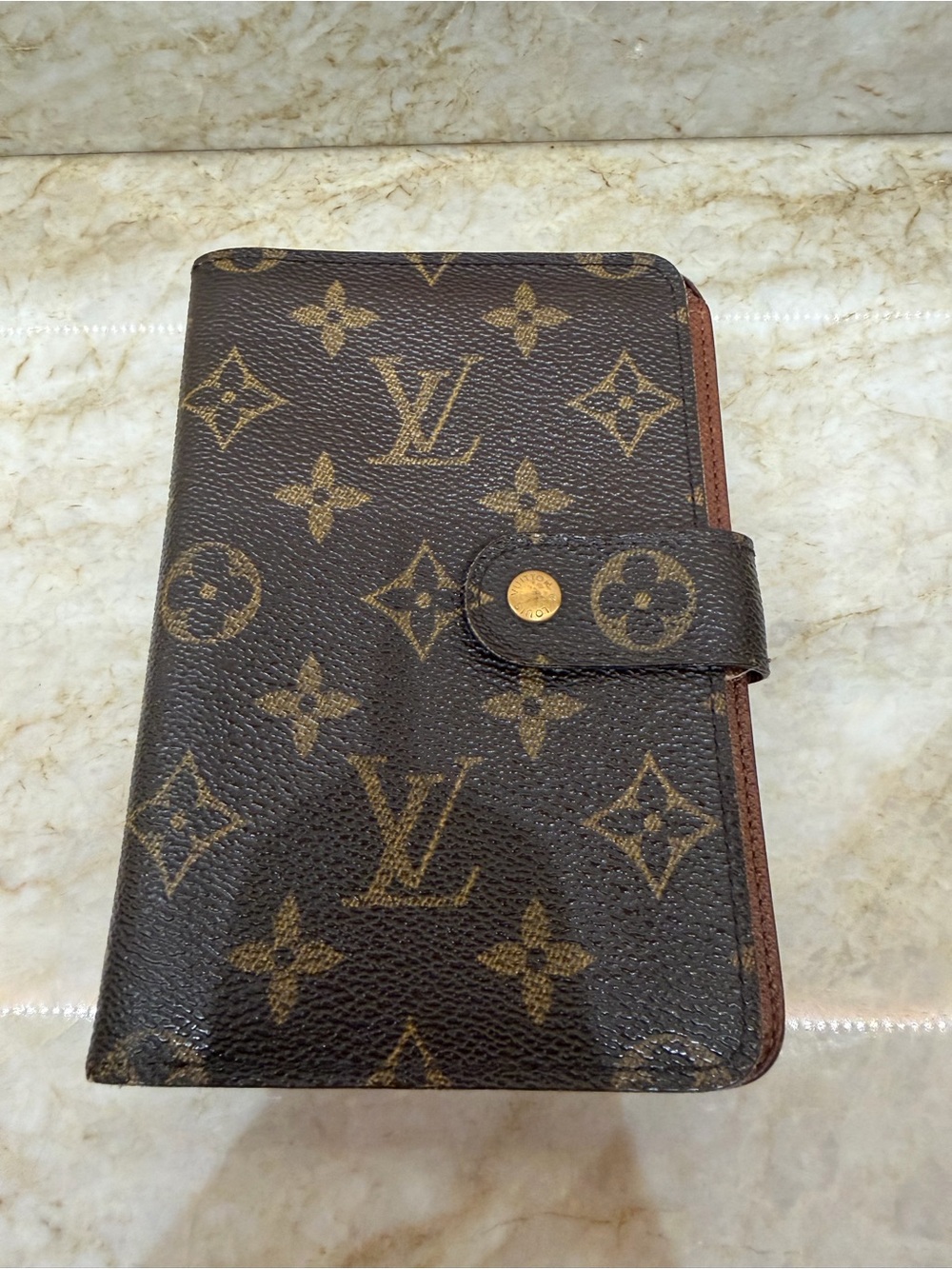 Louis Vuitton Monogram Influencer Wallet